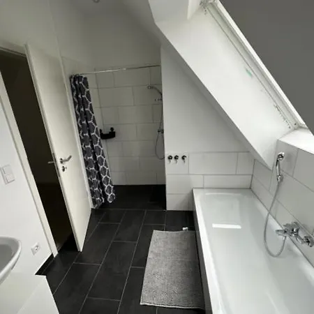 Grosse, Moderne Monteurwohnung Ab 6 Personen