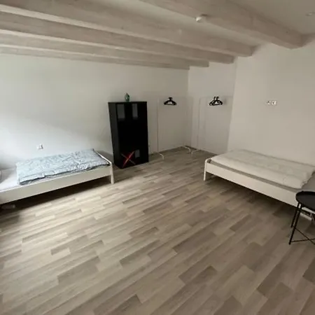 Grosse, Moderne Monteurwohnung Ab 6 Personen Munzingen